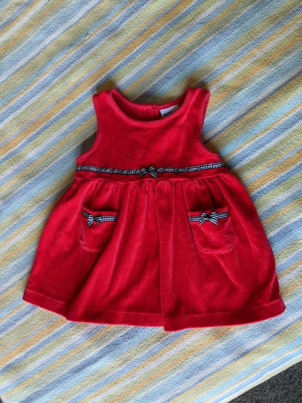 OshKosh Baby B'gosh velvety red dress 18m